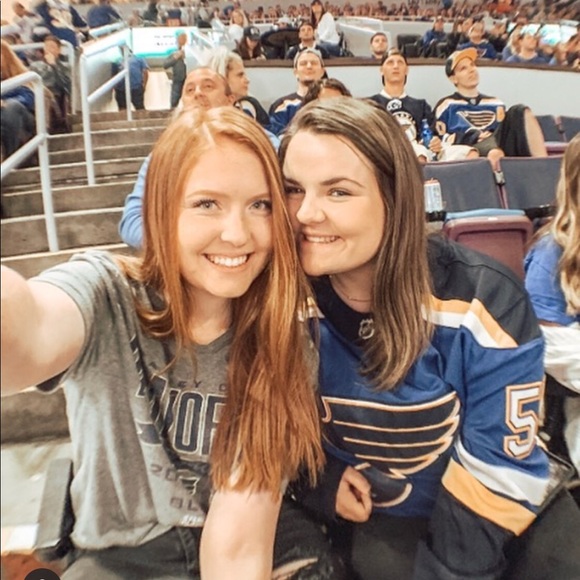 Meet your Posher, Mimi - Picture 1 of 1